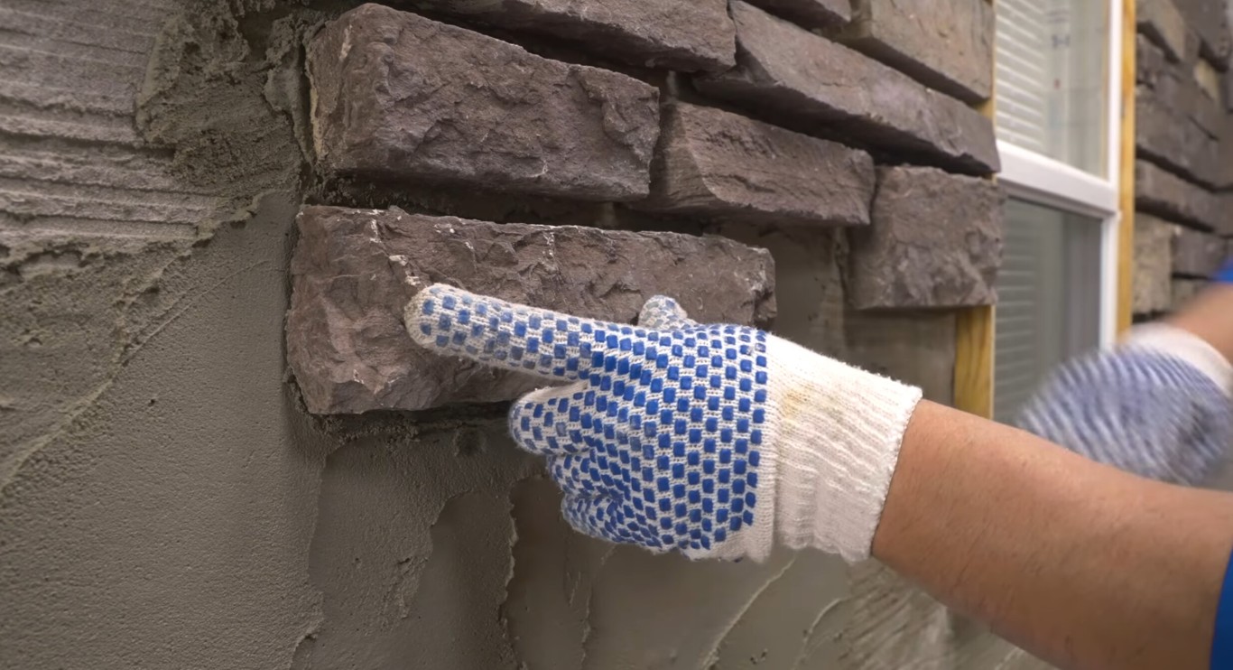Stone veneer siding installation in Richmond, CA